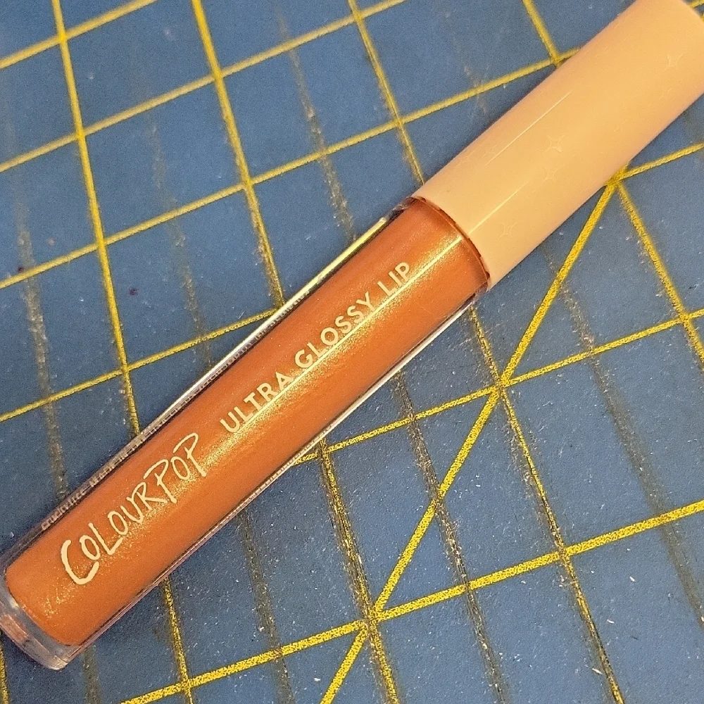 ColourPop Ultra Glossy Lip - It Girl Pearlized 24C2 New 3.15g